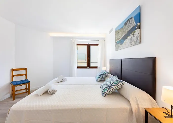 Albercutx Pollentia 1 2 3 * 波连萨港