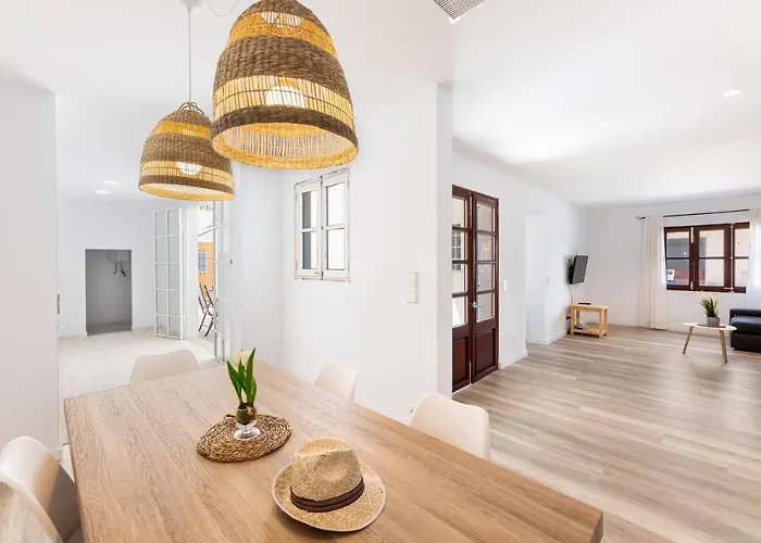 Albercutx Pollentia 1 2 3 *