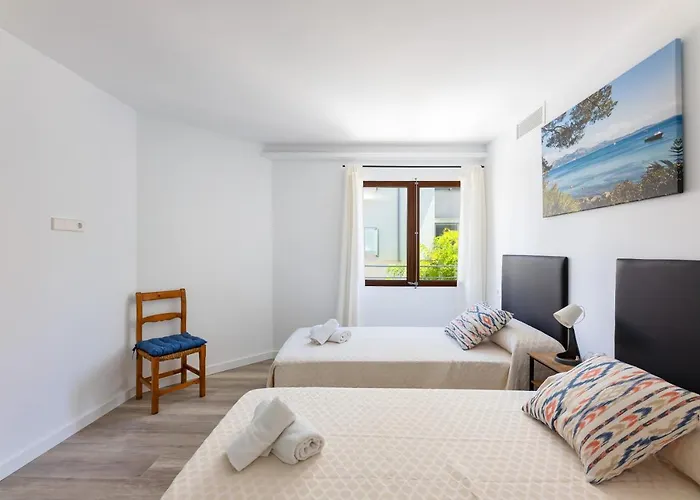 Albercutx Pollentia 1 2 3 * 波连萨港